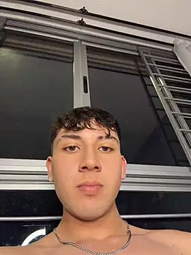 OLIVER_K Chat XXX live