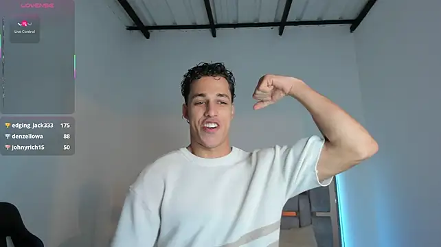 orionblaze69_ Live XXX Chat