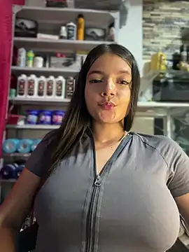 EmmiiGlow