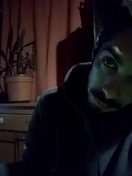 PielyFuego Adlı Modelin Canlı XXX Sohbeti