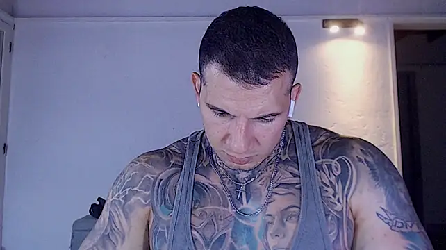 Shane_Clay 라이브 XXX 채팅