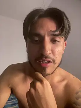 Kriss_Edwards Chat XXX in diretta