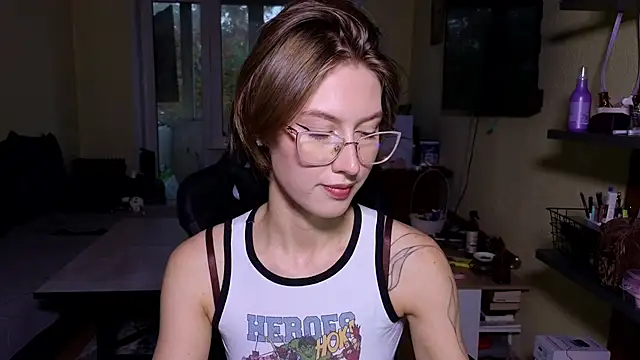 MalvinaBlum's Live XXX Chat