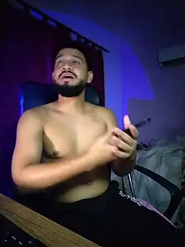 Онлайн чат XXX BadboyX333