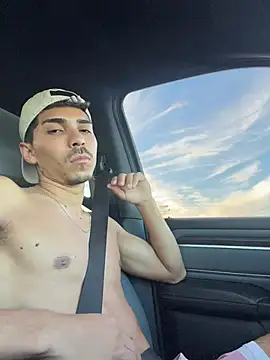 WavyAlloy30 élő XXX-chatje