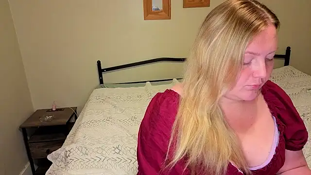 Phatassblonde - twerk no panties