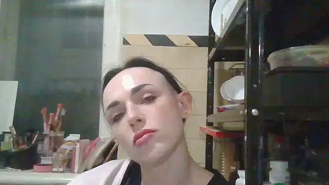 Chat XXX ao vivo de Trinsy_Love