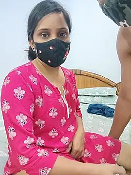 Your___Riya - Pussy flash in public 😘🥰