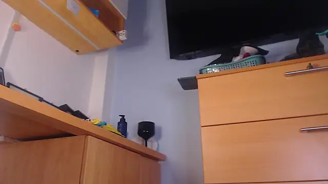 MikeMiller2 Live XXX-chat