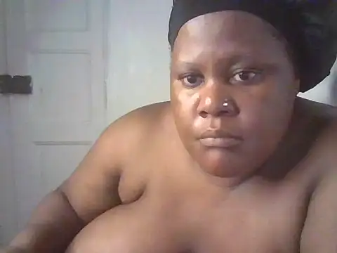 Chat +18 de Sexy_boobiess ao vivo