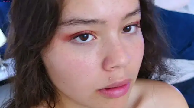 Crystal_Loren - Wetting my pussy with my fingers🥵