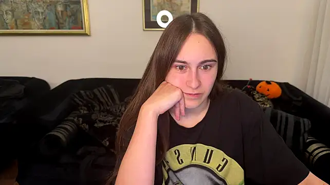 AliceKolltt's Live XXX Chat