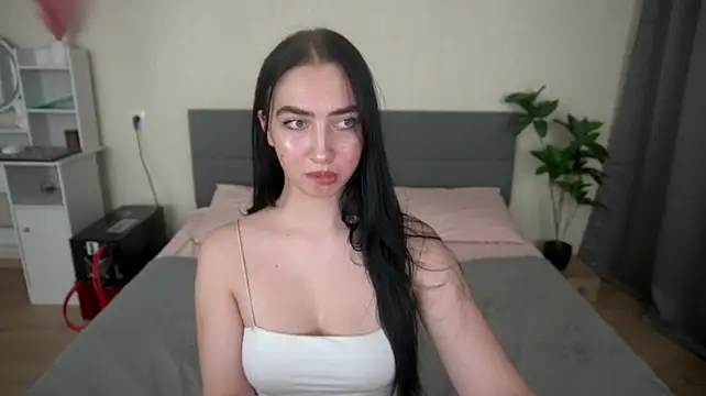 WildKittenX_'s Live XXX Chat