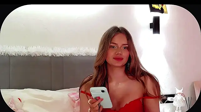 SIlviaBeyt XXX чат на живо