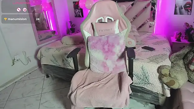 Karly_moon