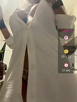 RAIRAsexy - Dildo in pussy????