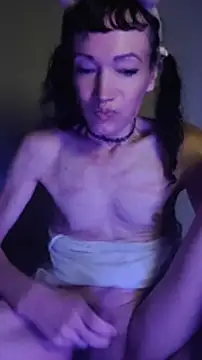 Tselkan Live XXX chat