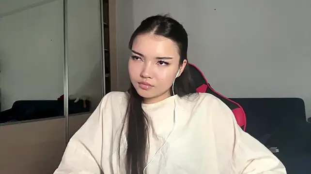 SuperiorCoil - Surprised face (big tip? hehe)