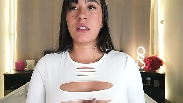 Alannadumont_ - lush control x 5 minutes