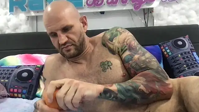 brianomally 라이브 XXX 채팅