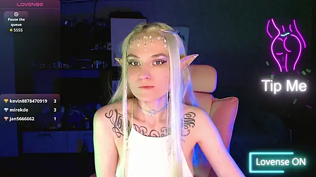 mischellemeow13 Live XXX Chat