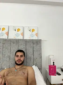 AmadeoWild live XXX chat