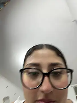 Croftsmila - Fingers pussy make me wet