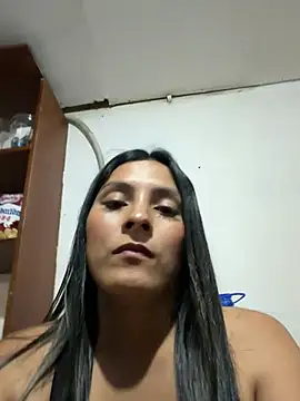 Cami_Leon2's Live XXX Chat