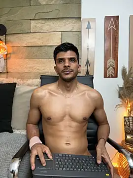 XXX chat uživo modela anddy_white