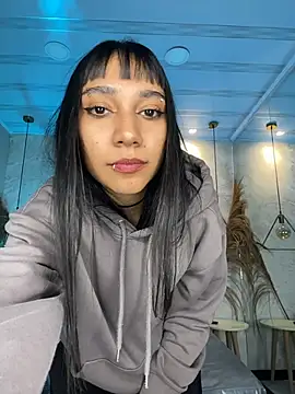 LaylaJamesのライブXXXチャット
