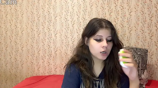 Crystal_Love_Porn Adlı Modelin Canlı XXX Sohbeti