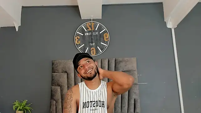 Robin_Rief Chat XXX live