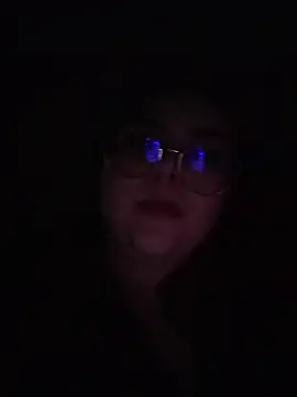 Julieth85_ - FUCK ME WITH A BIG DILDO IN THE STREET