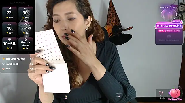 Živý XXX chat ZayraMoon_12