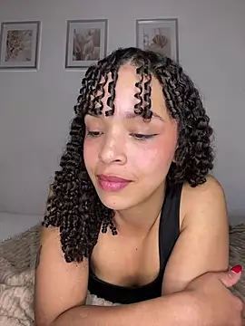 Yasmin777_ - show your tits