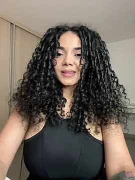 Czat XXX na żywo – Curlyierr