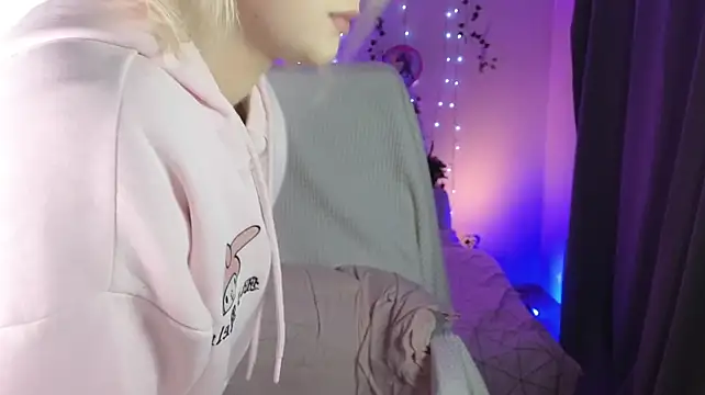 Mimi_boobo - spanks no panties