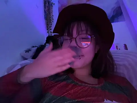 Živý XXX chat moan4mona