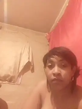 LovableBeetle - Looking for pvt ticket show on,,.pm me