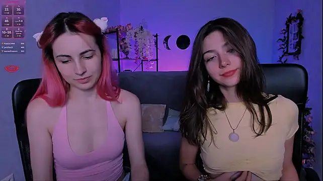 Kitniss_dreamy - doggy in thong