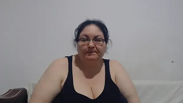 Nykyxo - fingers my pussy
