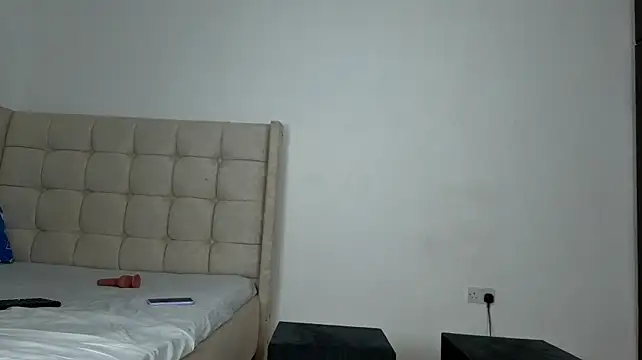 XXX chat uživo modela Brown_babez