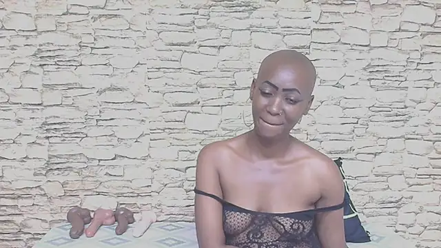 XXX chat uživo modela EbonyOlive69