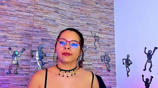 Chat +18 de nath_redrex ao vivo