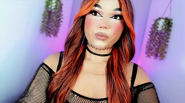 misstreslatin Adlı Modelin Canlı XXX Sohbeti
