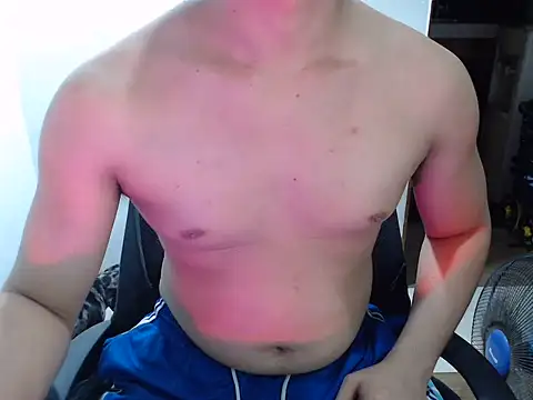 Czat XXX na żywo – Hot_Muscle69
