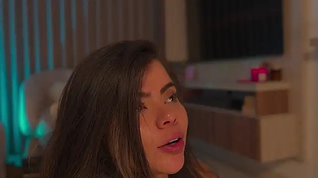 Julie_Belle_'s Live XXX Chat