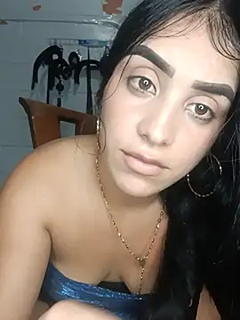 Czat XXX na żywo – Bigtiti01