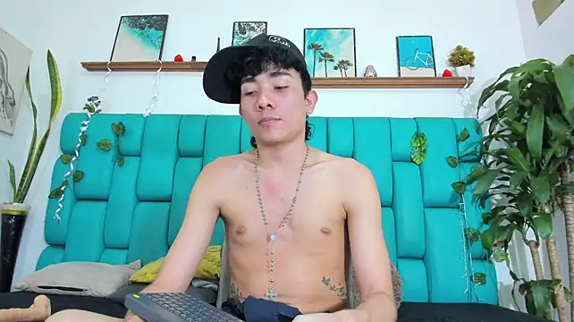 Max_Holson élő XXX-chatje