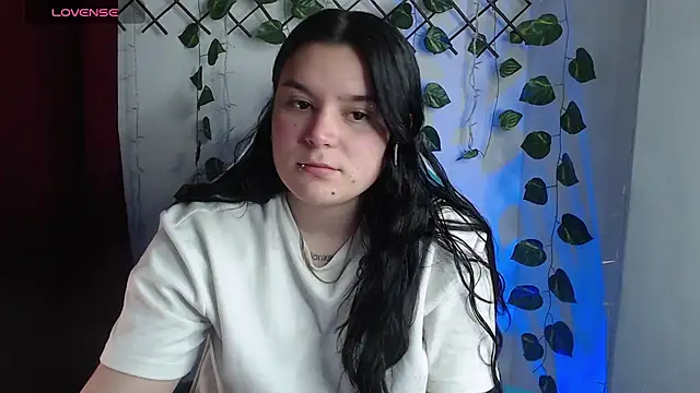 Nika_1_ Chat XXX live